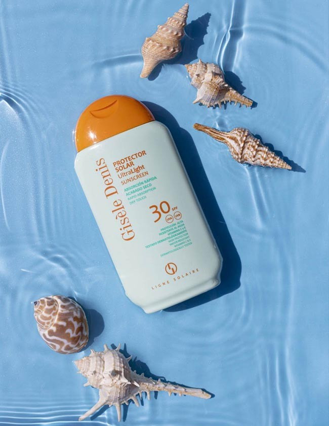 Protezione solare ultralight SPF 30 200ml