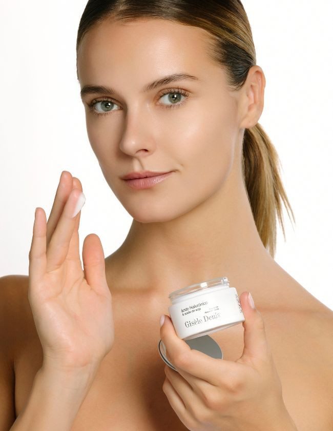 Super Rotina Antioxidante - Creme Facial Ácido Hialurónico 50ml e Super Concentrado de Vitamina C 15ml