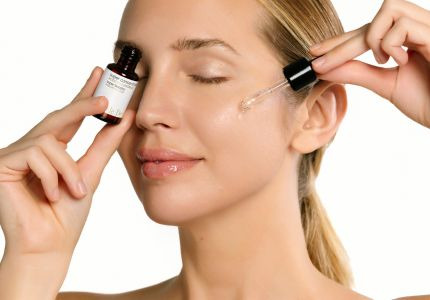 Ácido Hialurónico: hidratación profunda y firmeza para una piel joven y saludable  