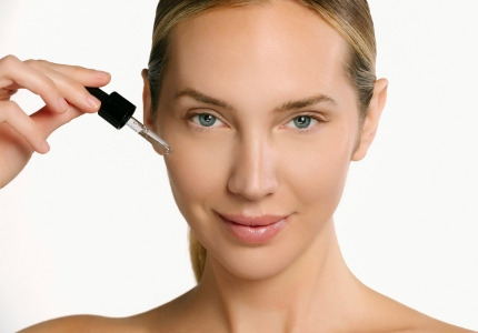 Vitamina C para la piel: el antioxidante que le devuelve la luminosidad y firmeza  