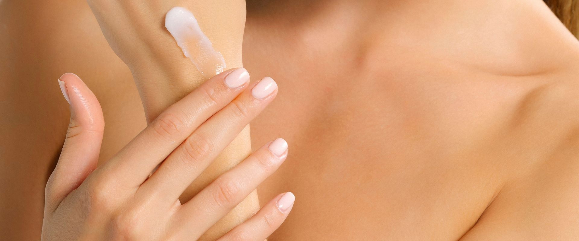 Cómo prevenir manos secas y agrietadas en invierno con una rutina de 1 minuto