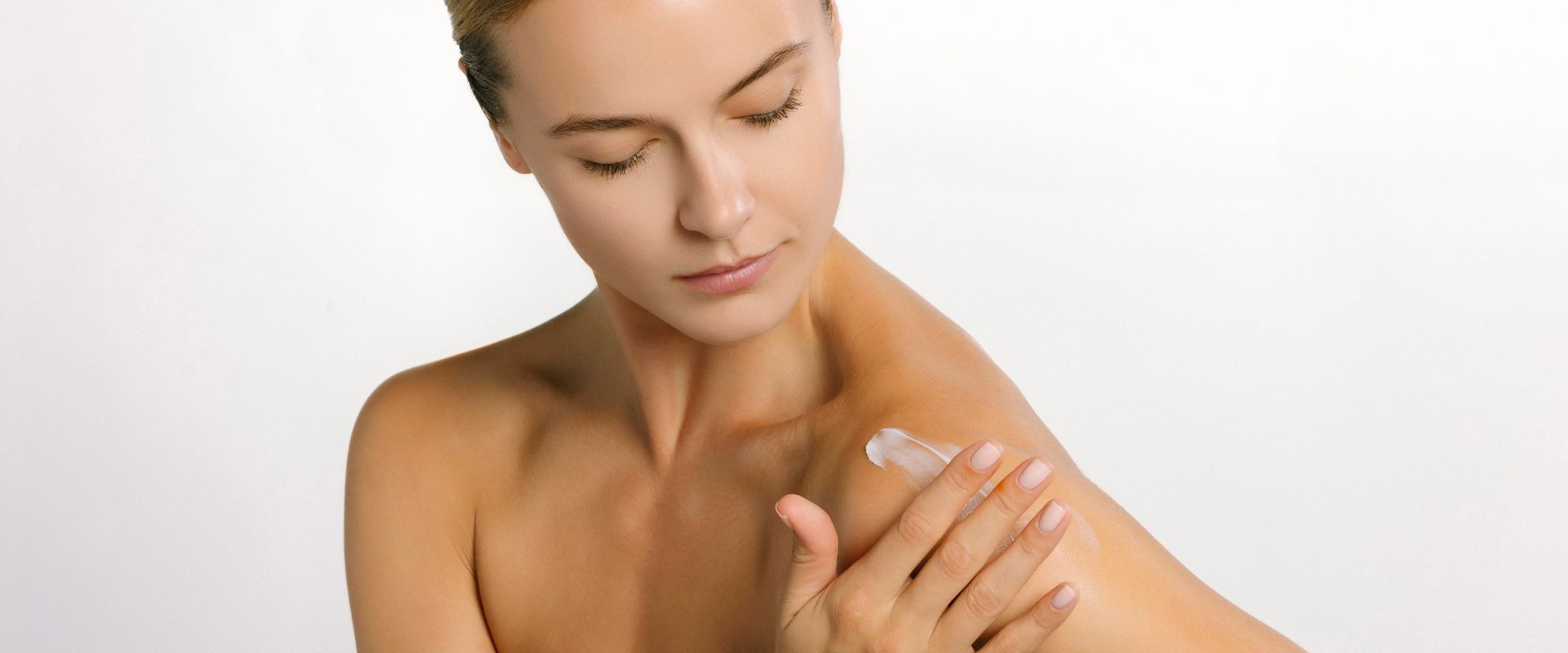 Bronceado para bodas: cómo conseguir un tono elegante, uniforme y natural